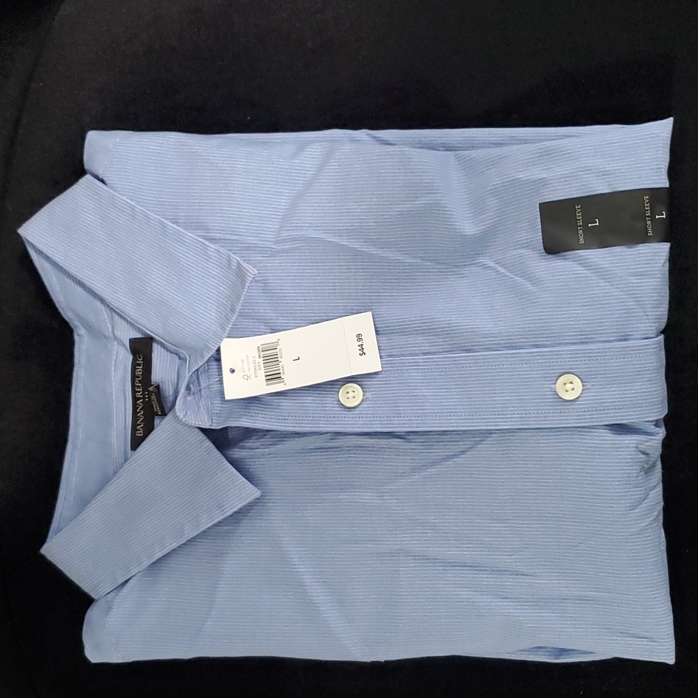 Banana Republic Short Sleeve Button Down Shirt  NWT